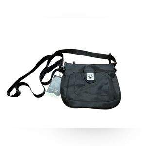 Black NWT Mosey by Baggalini cross body purse